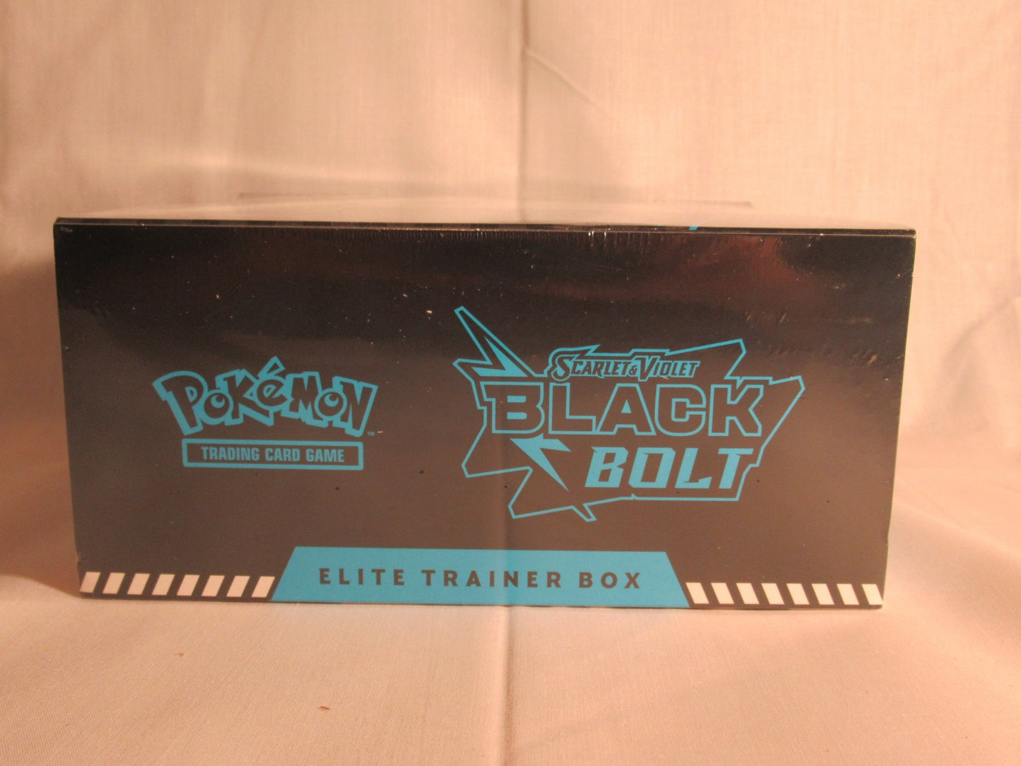 Pokemon Scarlet & Violet Black Bolt Elite Trainer Box - GrifTronics