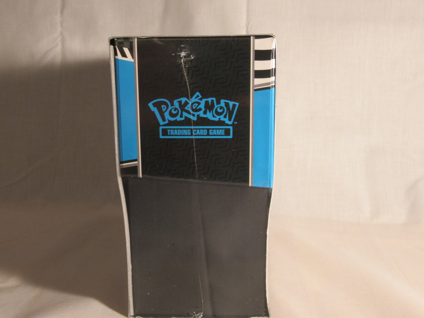 Pokemon Scarlet & Violet Black Bolt Elite Trainer Box - GrifTronics