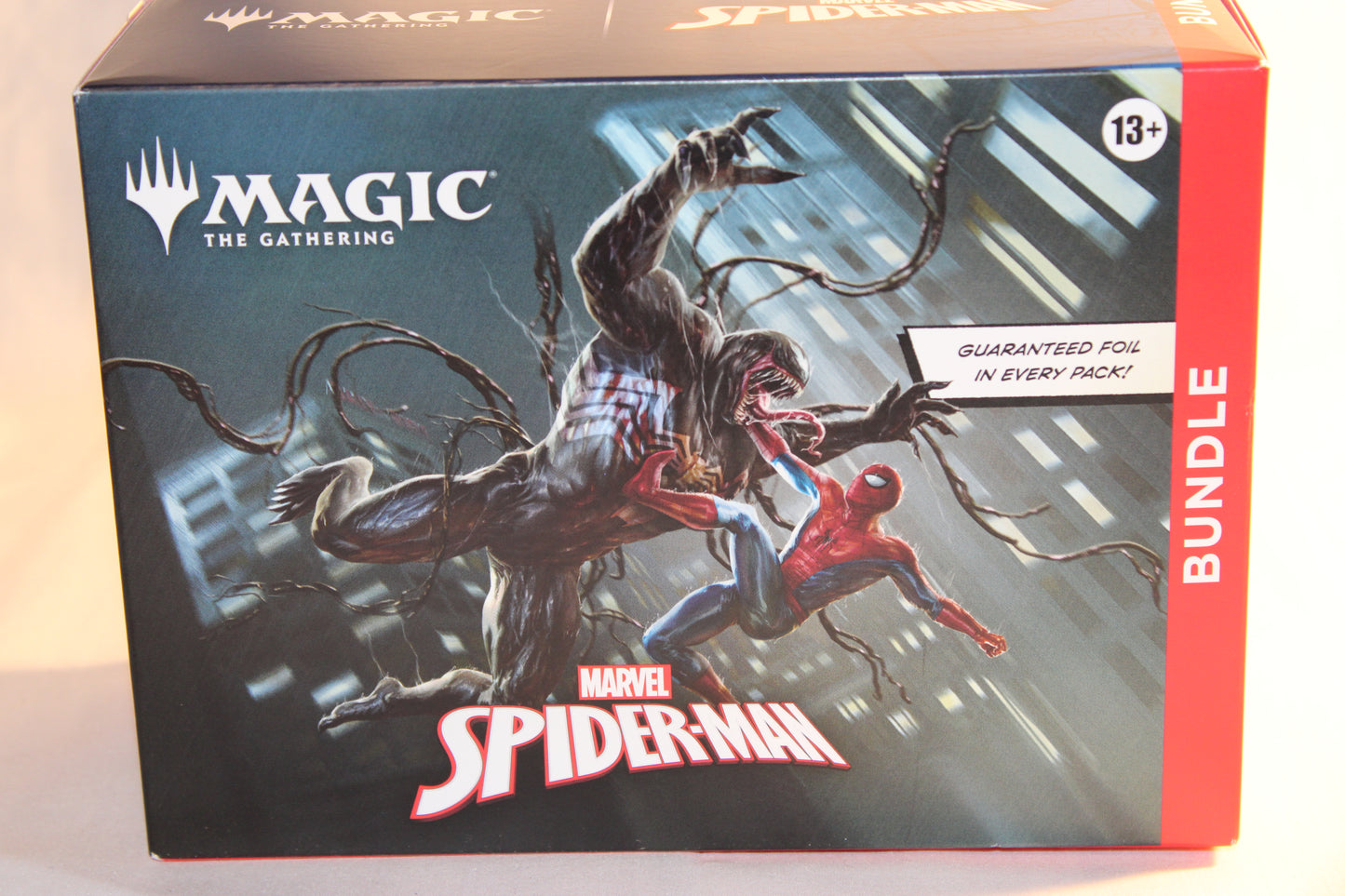 Magic the Gathering: Spiderman Play and Collectors Bundle