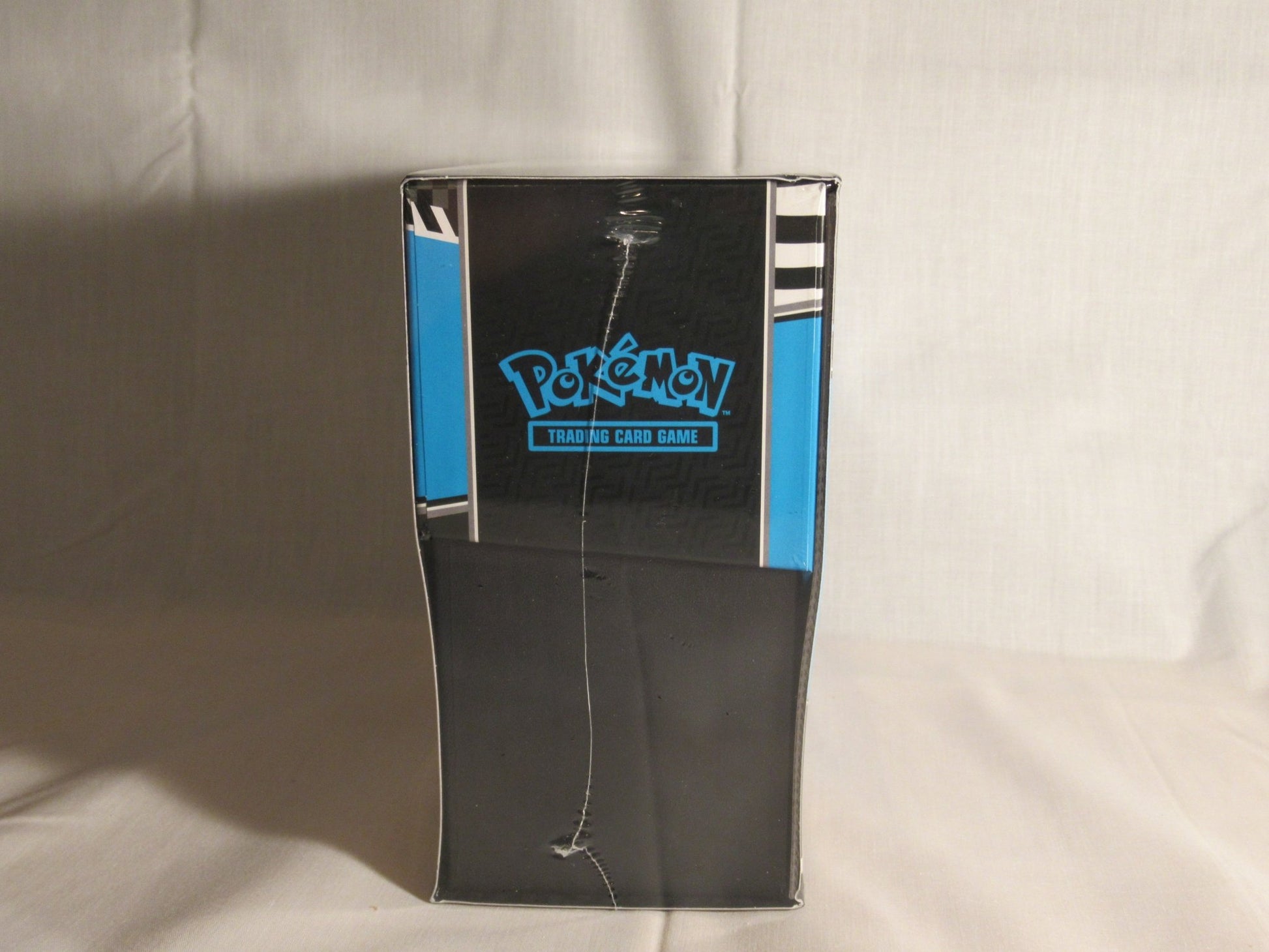 Pokemon Scarlet & Violet Black Bolt Elite Trainer Box - GrifTronics